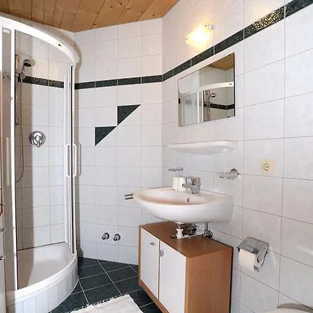 Ferienhaus Griesser * Sankt Leonhard im Pitztal
