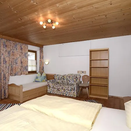 Ferienhaus Griesser * Sankt Leonhard im Pitztal